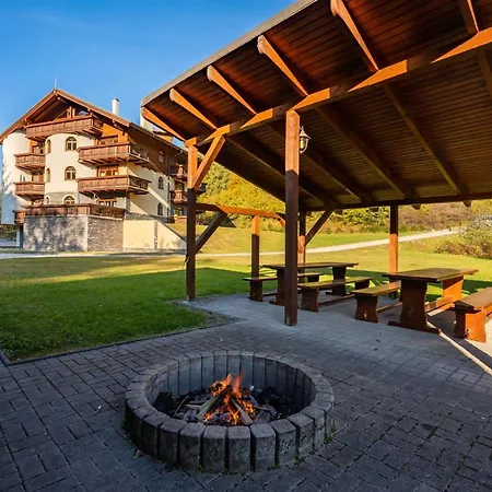 Amelia Tale, 10 Min To Chopok Jasna, Tale, Myto