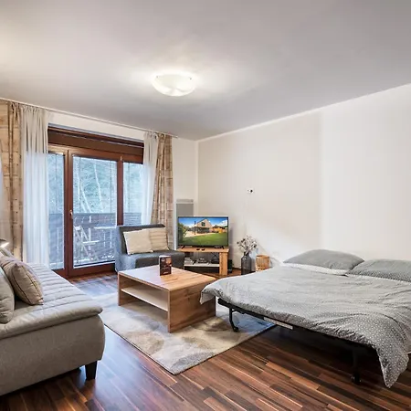 Amelia Tale, 10 Min To Chopok Jasna, Tale, Myto *